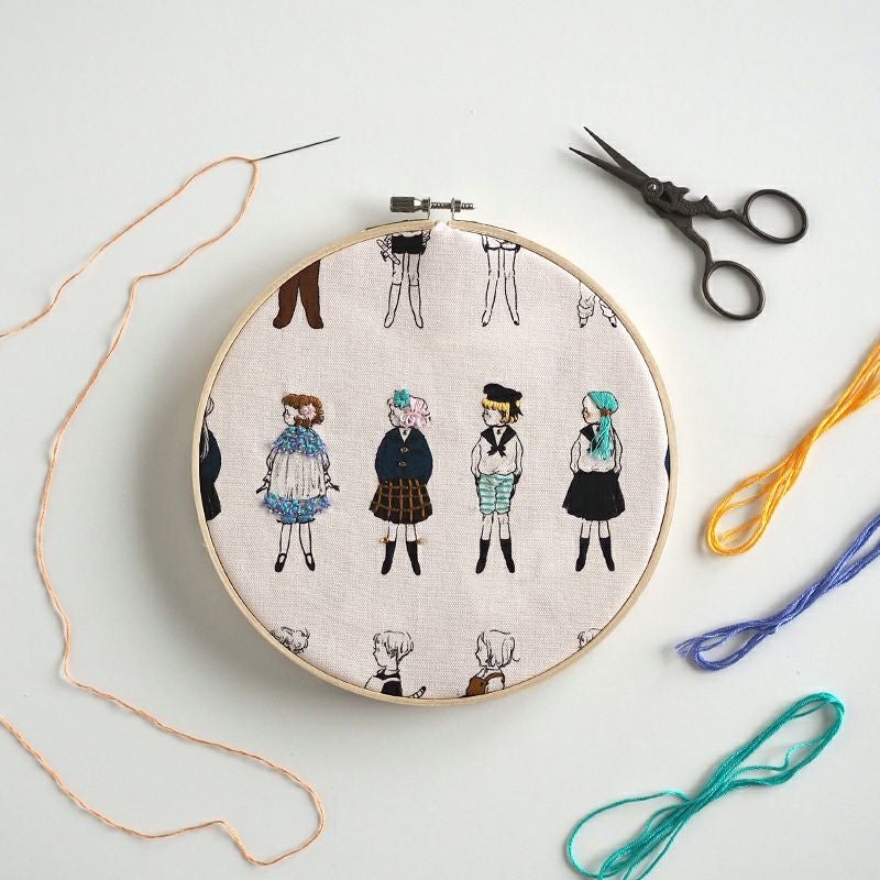 刺繍画 ハンドメイド 手作り Kurahashi Reiファブリック「Hello,My Friends」を楽しむ刺繍セット 2